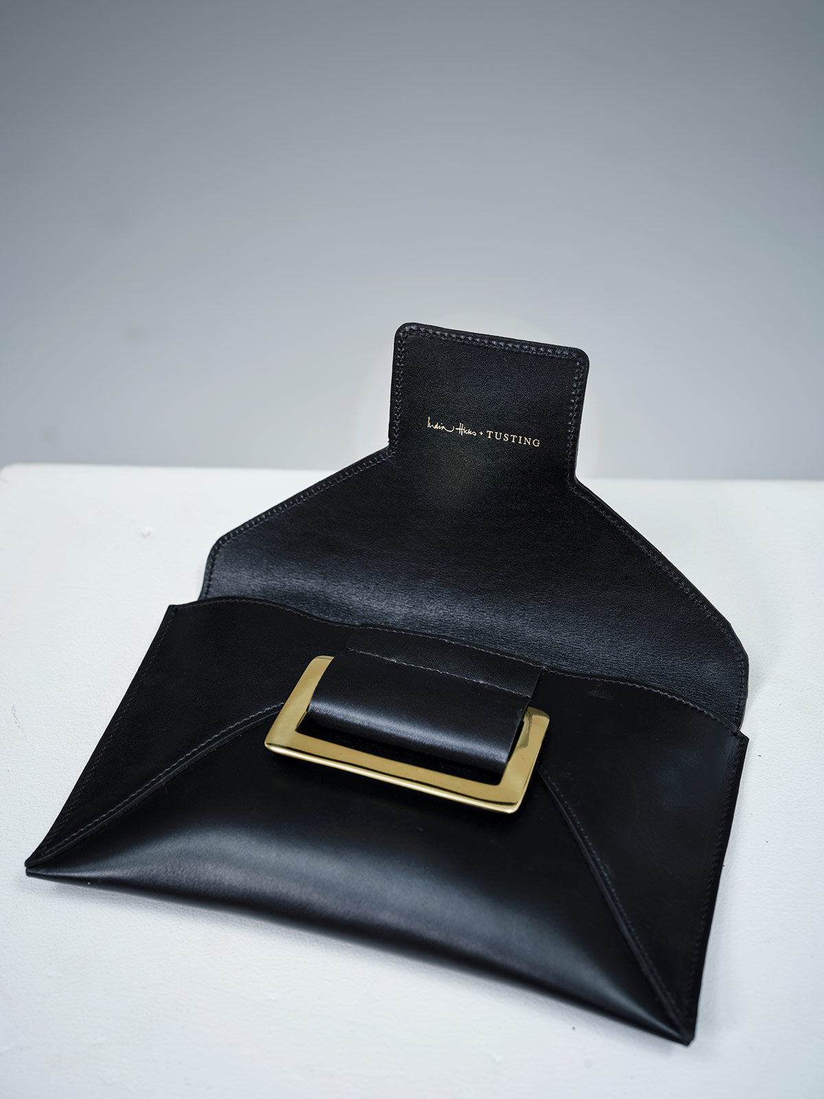 Salome Clutch